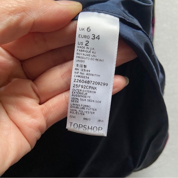 JW Anderson x Topshop Paisley Silk Quilted Top Sz 2 - Picture 5 of 8